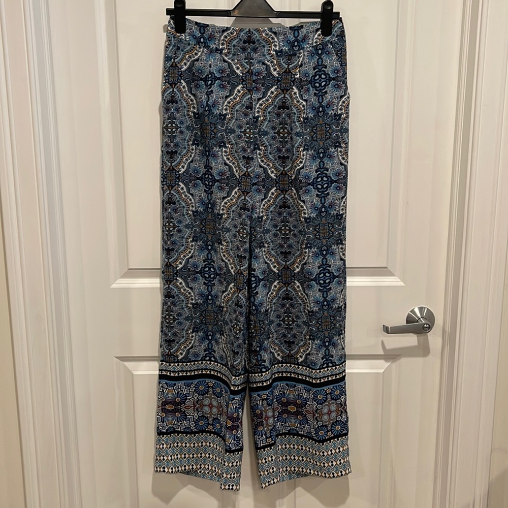 Silky Blue Print Flare Pants